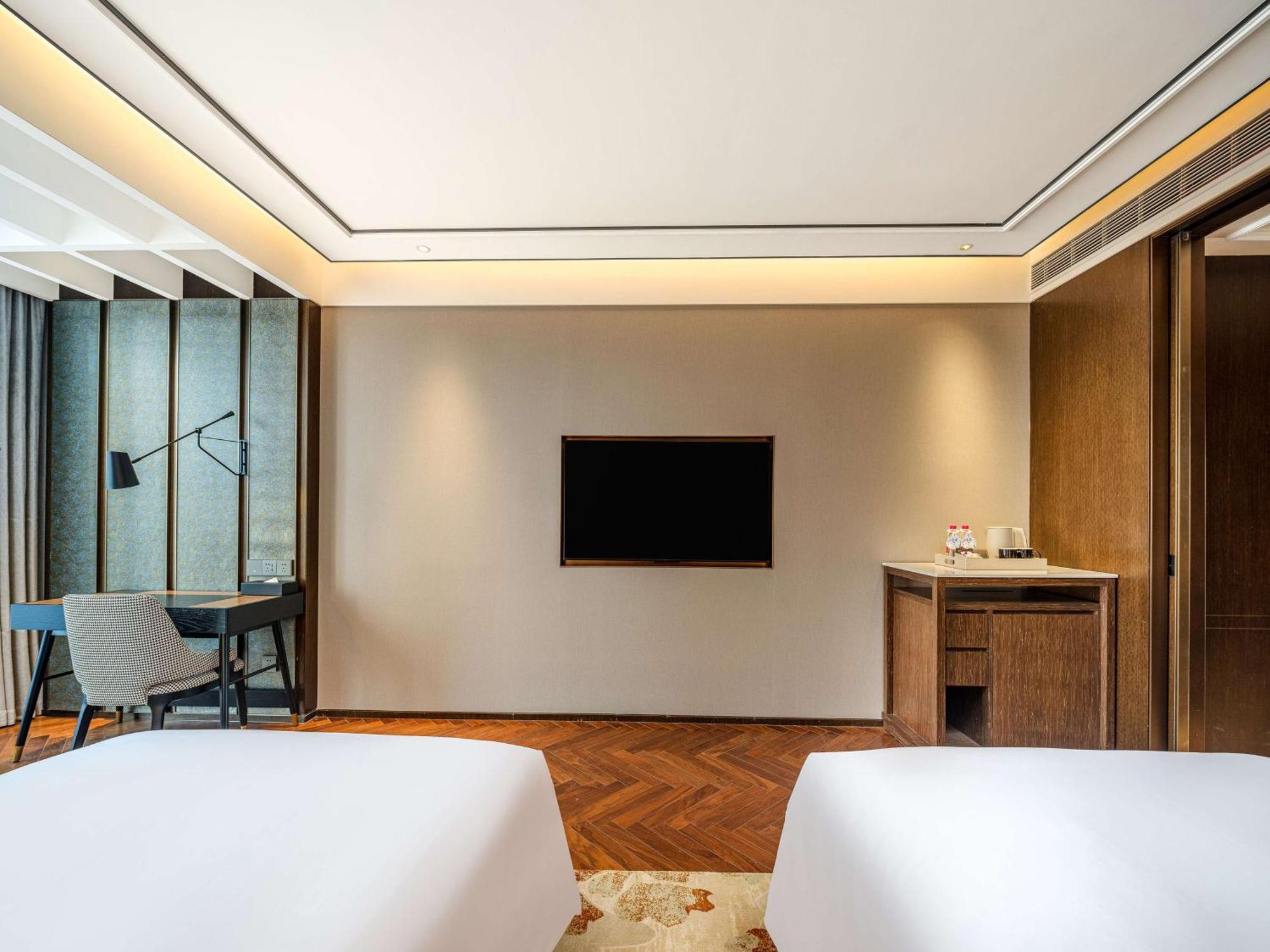 Hilton Garden Inn Beijing Guomao Dış mekan fotoğraf